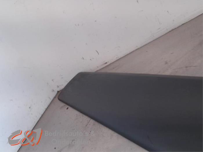 Sierstrip van een Opel Vivaro, Gebruikt, -, -, Opel