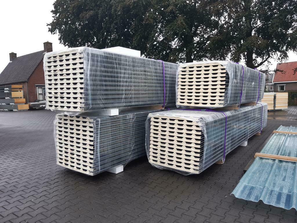 Dakpanelen / Sandwichpanelen / Dakplaten / Wandplaten, Doe-het-zelf en Verbouw, Ophalen, Nieuw, Overige materialen, 50 tot 100 mm