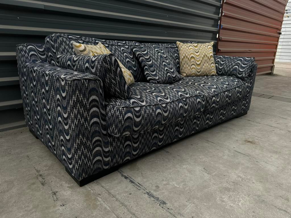 Designbank Versmissen | Exclusief Dedar Stof | Missoni Style, Huis en Inrichting, Banken | Bankstellen, Mijnsherenweg, Versmissen