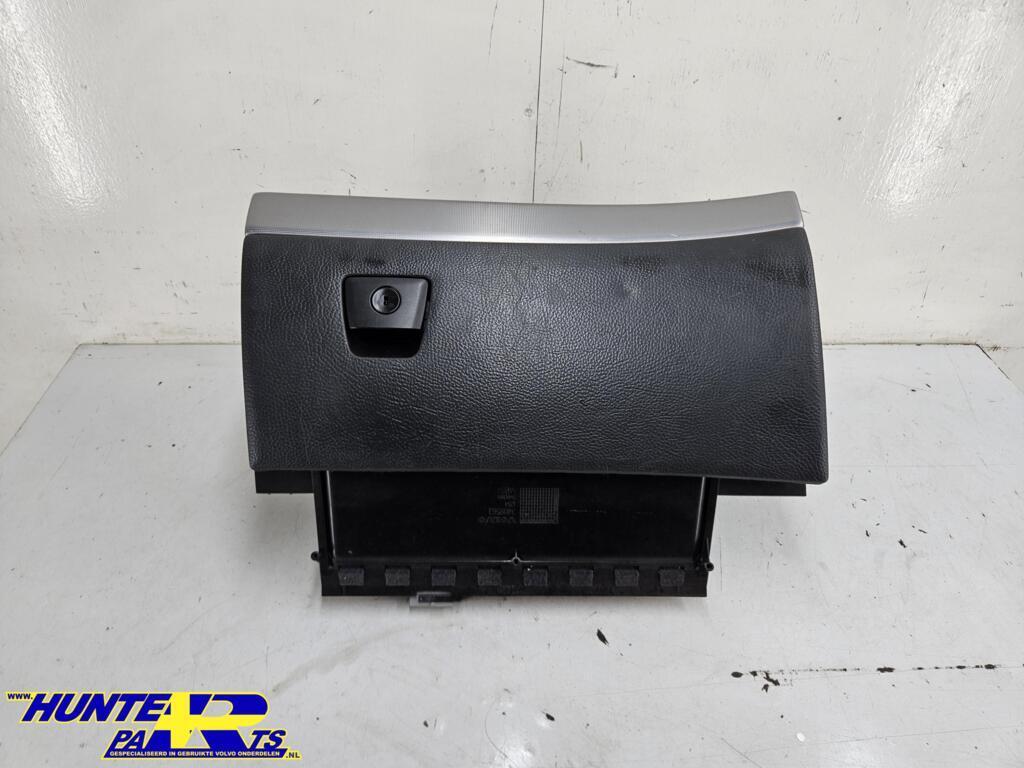 Dashboardkastje zwart Volvo XC90 I ('02->) 3409563, Gebruikt, Ophalen of Verzenden, Volvo, Volvo