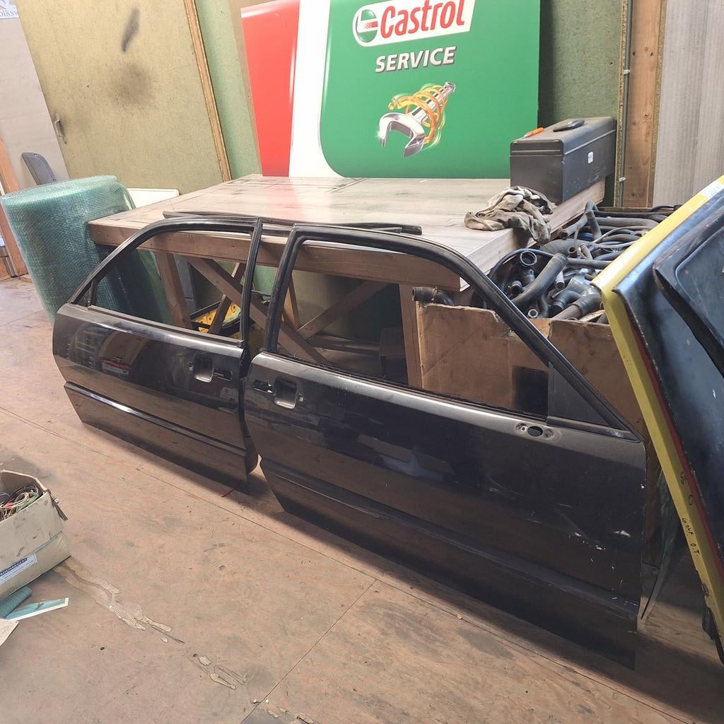 Deuren Volkswagen Corrado G60, Auto-onderdelen, Ophalen, Voor, Volkswagen, Spatbord
