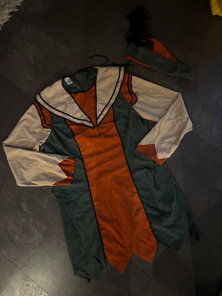 Robin Hood - Blouse en Hoed - Maat M, Maat 48/50 (M), Ophalen of Verzenden, Zo goed als nieuw, Kleding
