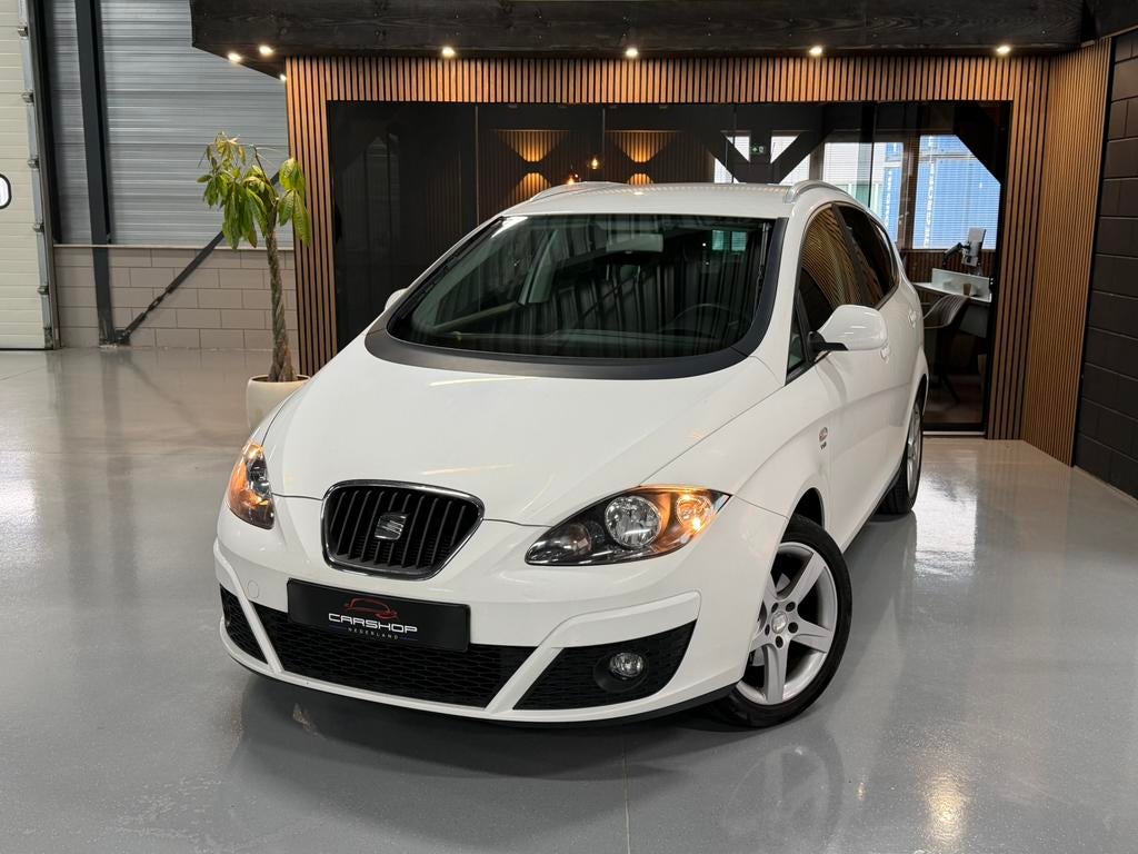 Seat Altea XL 1.2 TSI STYLE 105PK CRUISE/AIRCO/CARPLAY/APK, Voorwielaandrijving, Stof, Zwart, 4 cilinders