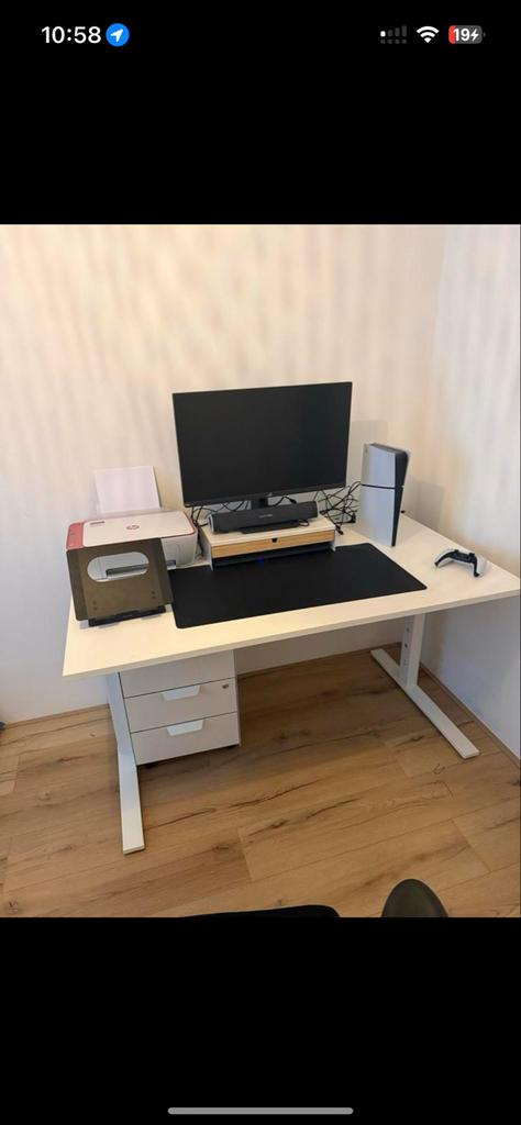 Ikea Mittzon Bureau 140x80 - In Hoogte Verstelbaar, Ophalen, In hoogte verstelbaar, Zo goed als nieuw