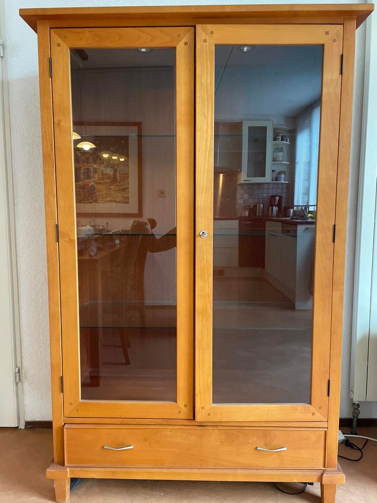 Vitrine kast, Huis en Inrichting, Kasten | Vitrinekasten, Ophalen, 100 tot 150 cm, Zo goed als nieuw, 150 tot 200 cm
