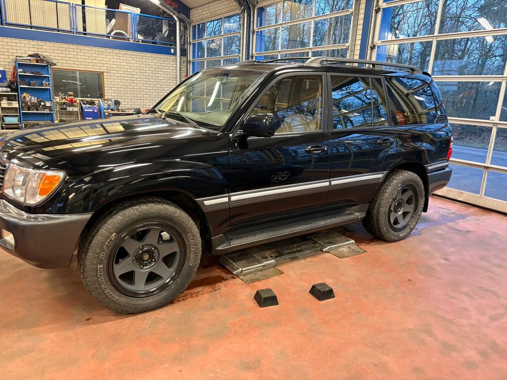 4x Velgen + 5x Banden Method Offroad Landcruiser 100, Auto-onderdelen, Banden en Velgen, Overige, Banden en Velgen, Overige maten