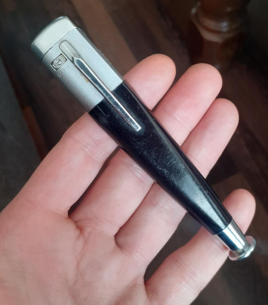 vintage royal dart ga aansteker, Verzamelen, Ophalen of Verzenden, Aansteker