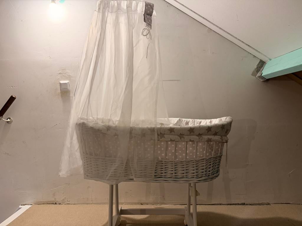 Babywiegjes, Kinderen en Baby's, Babywiegjes en Ledikanten, Ophalen of Verzenden, Zo goed als nieuw