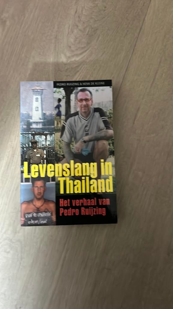 P. Ruijzing - Levenslang in Thailand, Ophalen of Verzenden, Zo goed als nieuw, P. Ruijzing; H. de Kleine