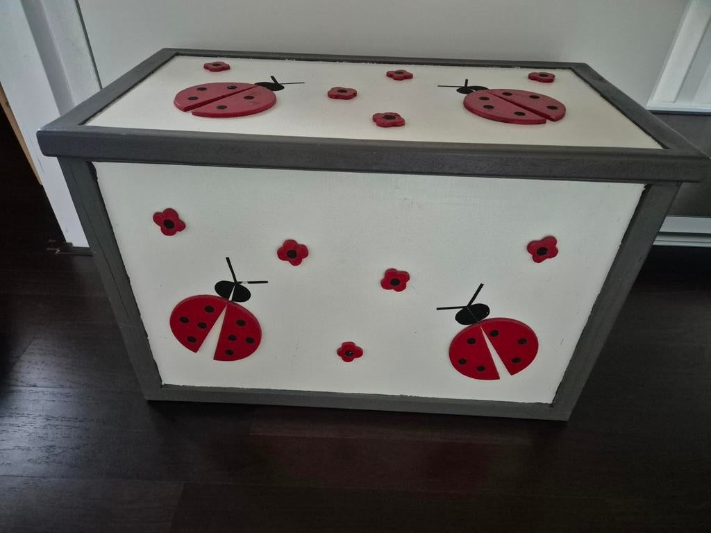 Opbergkist speelgoedkist hout lieveheersbeestje, Ophalen, Minder dan 50 cm, Gebruikt, 50 tot 100 cm