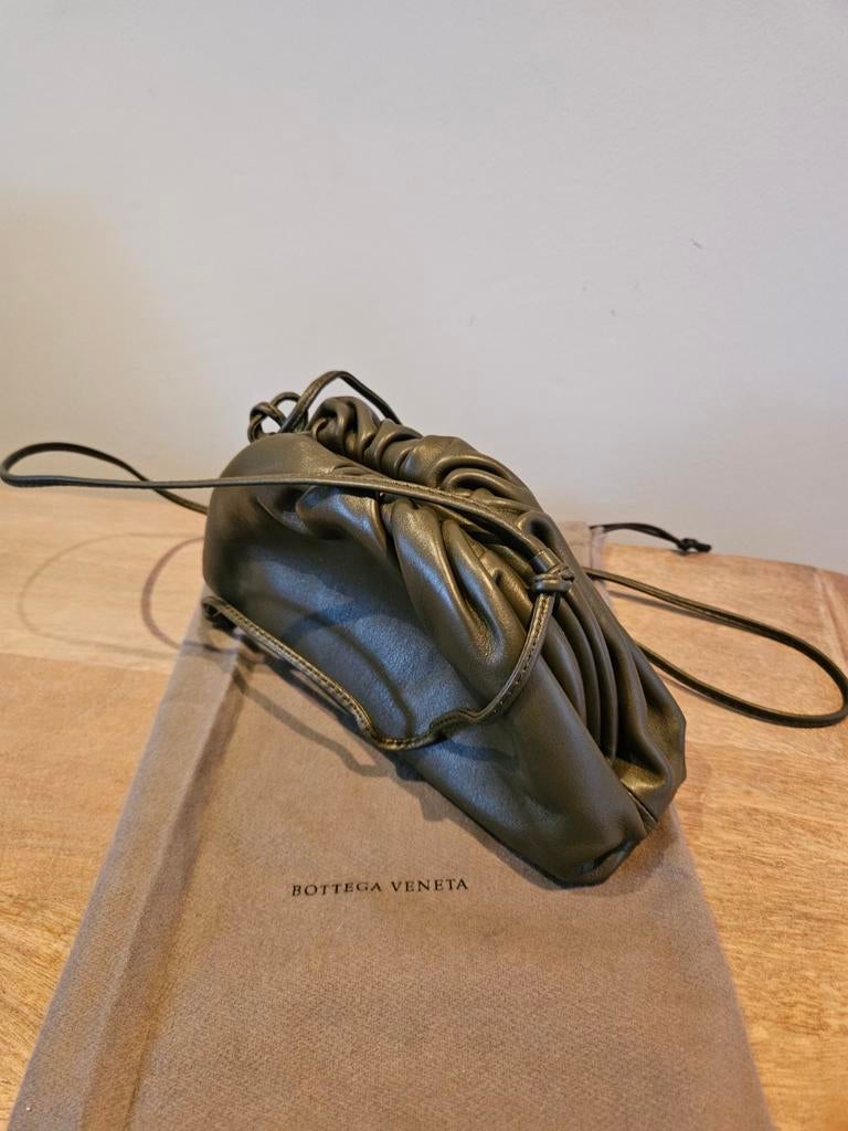 Bottega Veneta, mini pouch, zo goed als nieuw, Ophalen, Zo goed als nieuw, Zwart, Handtas