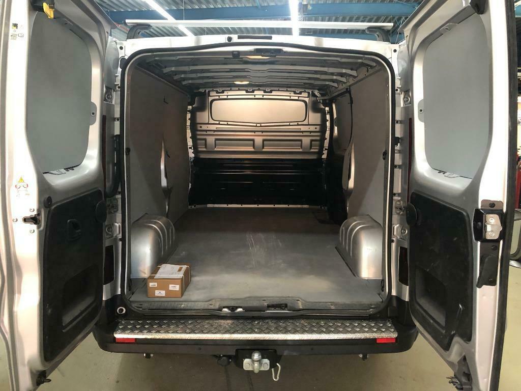 Wand en (schuif) deurbetimmering Talento|Trafic|Vivaro grijs, Ophalen of Verzenden, Nieuw, Renault