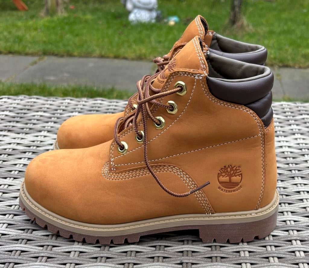 Timberland schoenen, Kleding | Dames, Schoenen, Bruin, Nieuw, Ophalen of Verzenden, Sneakers of Gympen