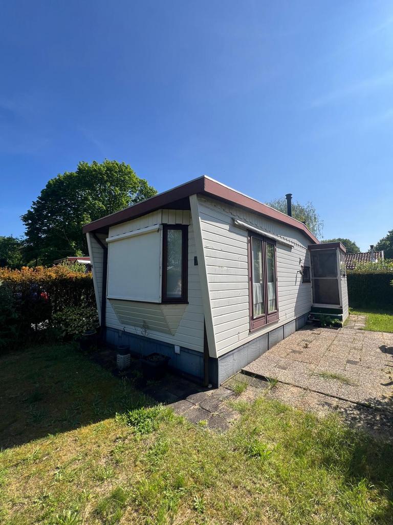 Gezocht / te koop gevraagd stacaravans of chalets, Caravans en Kamperen, Stacaravans, Tot en met 4