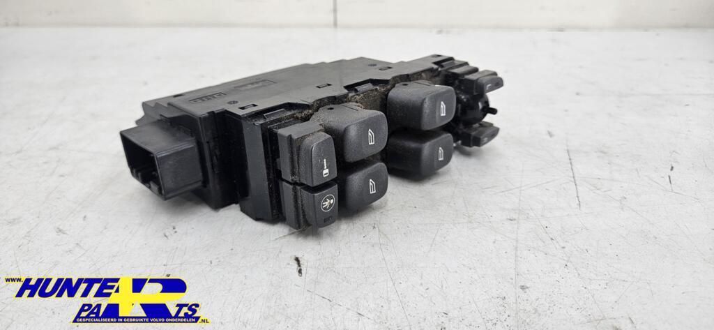 Raamschakelaar 8673185 Volvo V70N/S60/XC70 ('00-'02), Gebruikt, Ophalen of Verzenden, Volvo, Volvo