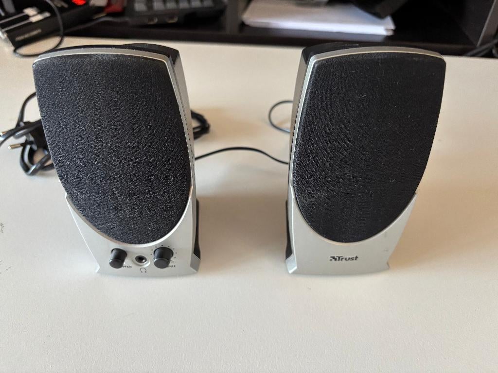 Trust PC speakers, Ophalen of Verzenden