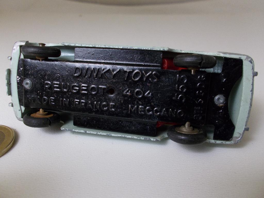 1967 Dinky Toys 553 PEUGEOT 404 I.g.st. (-A-), Ophalen of Verzenden, Zo goed als nieuw, Auto, Dinky Toys