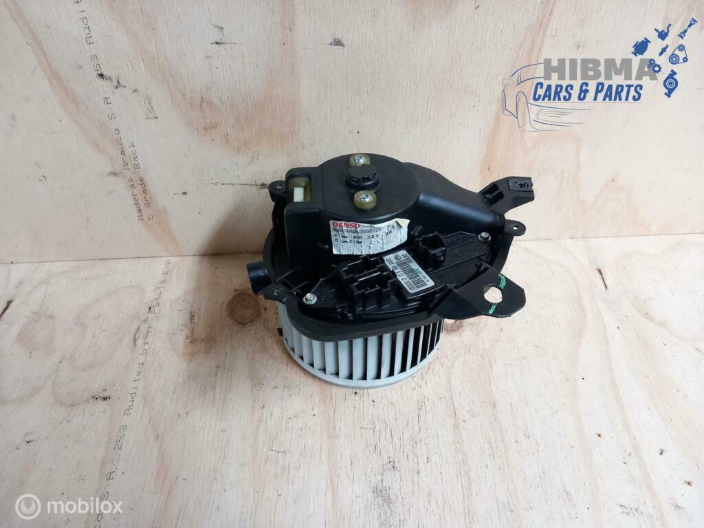 Fiat Punto Kachelmotor +Clima Denso 0533152 2008 t/m 2013, Auto-onderdelen, Ophalen of Verzenden, Gebruikt