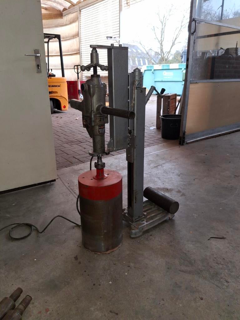 Diamant Boormachine met Boorstatief, Ophalen, Boormachine