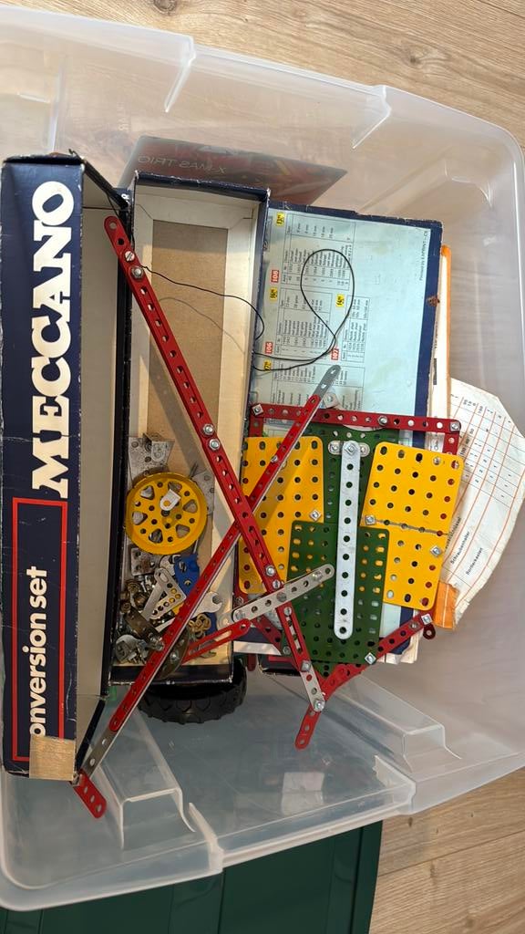 Hele doos met meccano en boekjes, Ophalen, Gebruikt