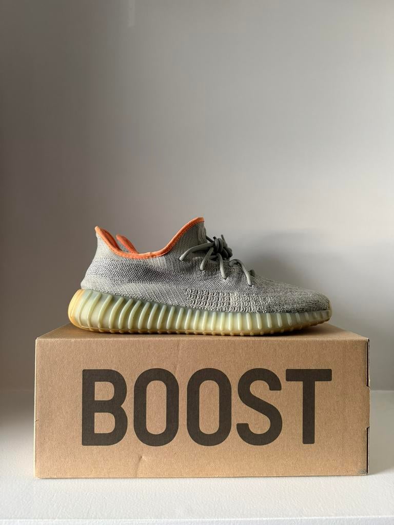 Yeezy boost 350 desert sage 45 1/3, Kleding | Heren, Schoenen, Ophalen of Verzenden, Zo goed als nieuw