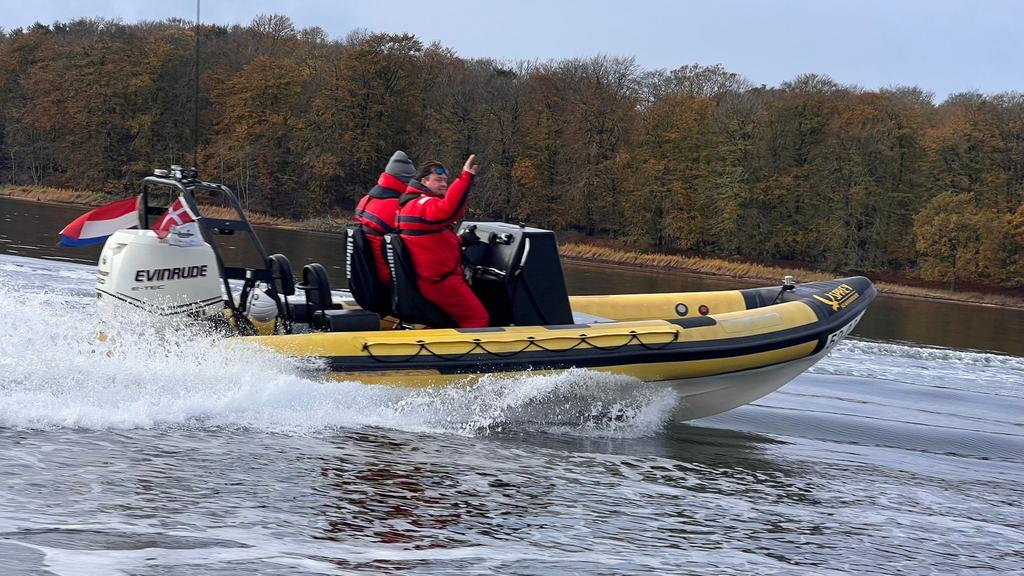 Osprey Seaharrier 660 | Evinrude 250pk etec | Trailer, Watersport en Boten, Gebruikt, Benzine, 200 pk of meer, Overige materialen