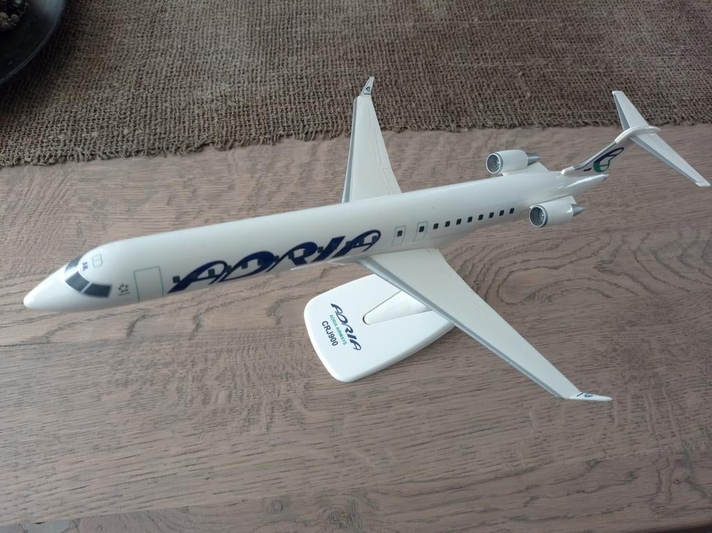 Adria CRJ900 vliegtuig, bombardier, Verzamelen, Ophalen of Verzenden, Gebruikt, Schaalmodel