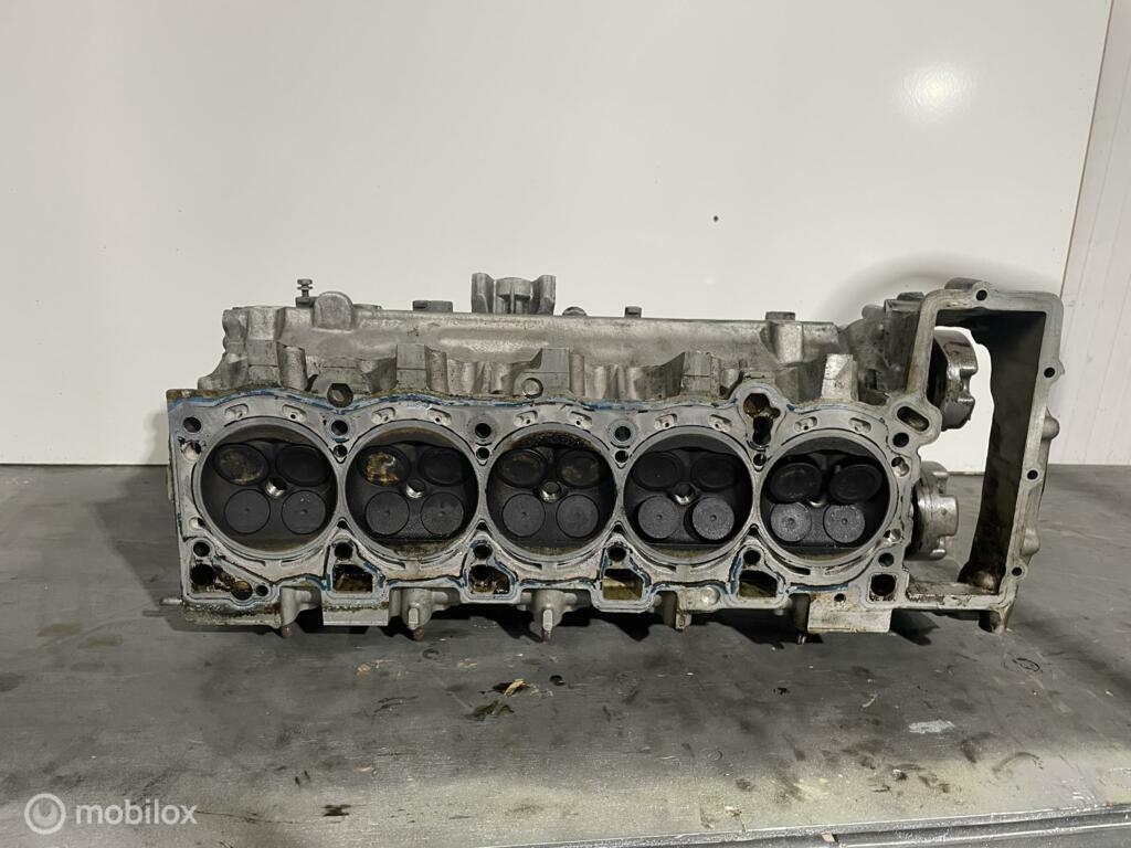 Cylinderkop rechts Audi S6 S8 V10 BSM BXA, Ophalen of Verzenden, Gebruikt