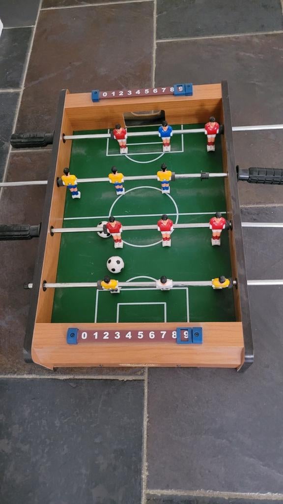 Tafel voetbalspel met 2 voetballen, Ophalen, Gebruikt