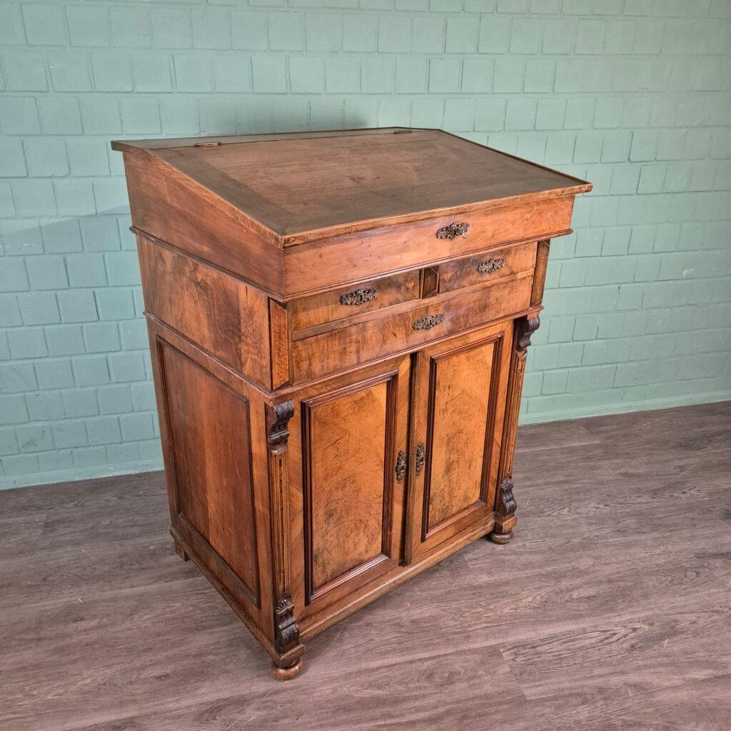 27363 Lessenaar Gründerzeit 1880 Noten, Antiek en Kunst, Antiek | Meubels | Kasten, Verzenden