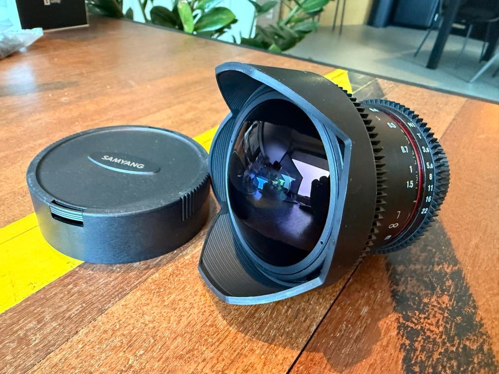 Samyang 8mm Fisheye Cine Nikon F-mount - met garantie!, Ophalen of Verzenden, Zo goed als nieuw, Groothoek Fisheye-lens