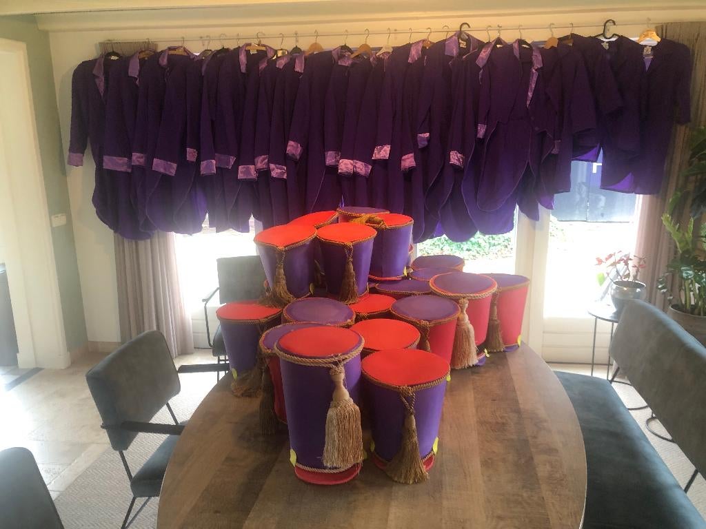 carnaval kleding en hoeden, Ophalen, Carnaval, Kleding, Maat 34 (XS) of kleiner