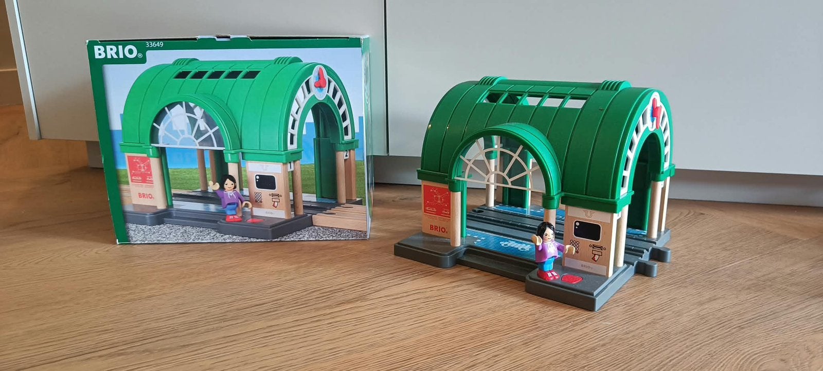 Brio centraal station 33649 NIEUW, Ophalen, Nieuw, Duw- of Trekspeelgoed