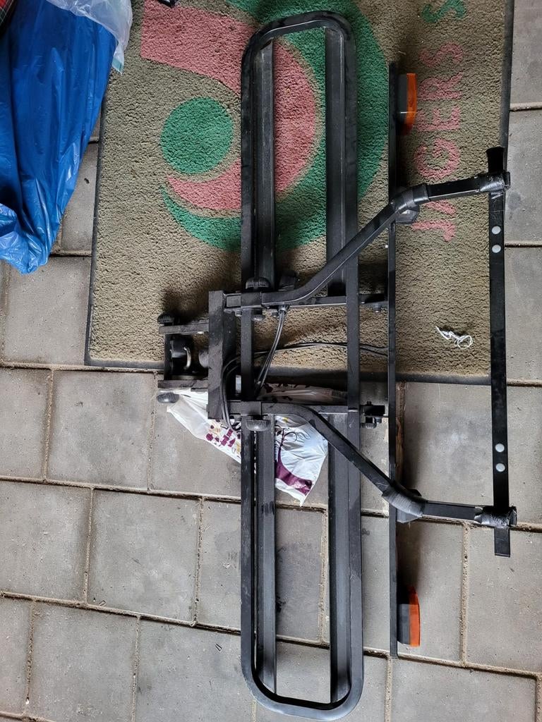Anwb fietsendrager, Ophalen, Trekhaakdrager