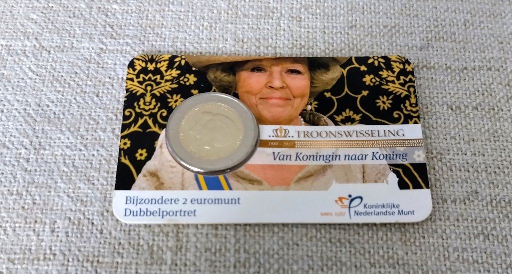 Herdenkingsmunt Troonswisseling, Postzegels en Munten, Munten | Nederland, Ophalen of Verzenden, Koningin Beatrix, Euro's, Losse munt