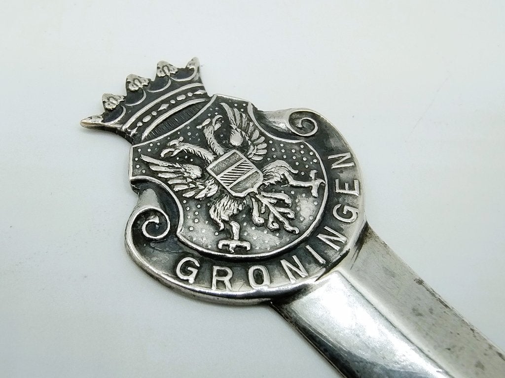Zilveren brievenopener met wapen van Groningen, ca. 1950, Antiek en Kunst, Verzenden, Zilver