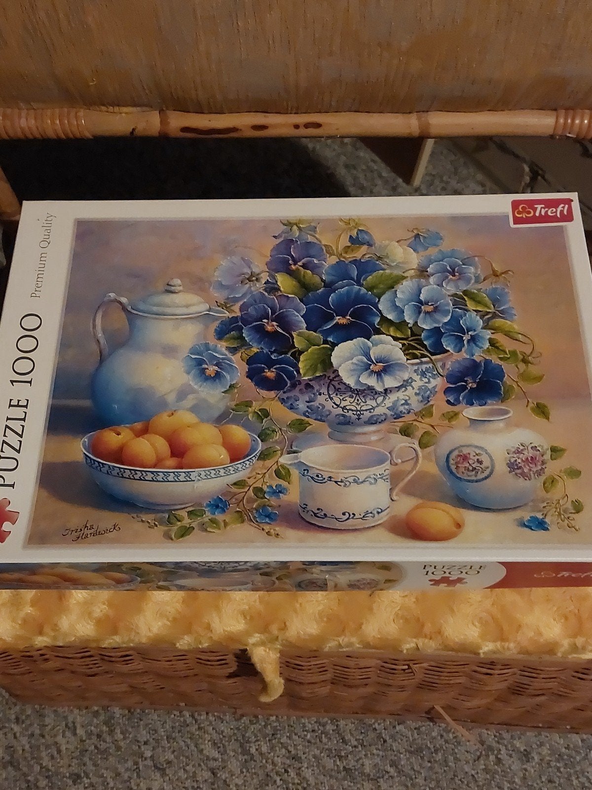 Trefi Legpuzzel 1000 stukjes - Blauwe Bloemen en Fruit, Ophalen, 500 t/m 1500 stukjes, Zo goed als nieuw, Legpuzzel