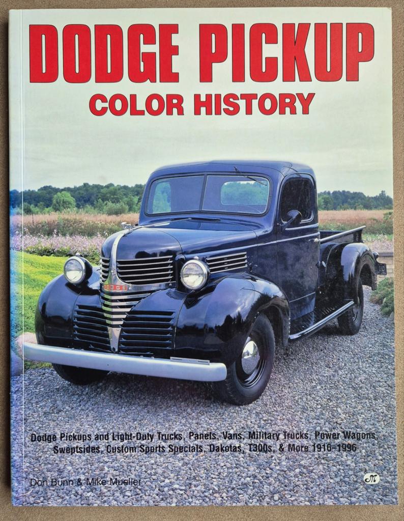 Dodge Pickup Color History - Bunn & Mueller, Don Bunn & Mike Mueller, Ophalen of Verzenden, Zo goed als nieuw, Overige merken
