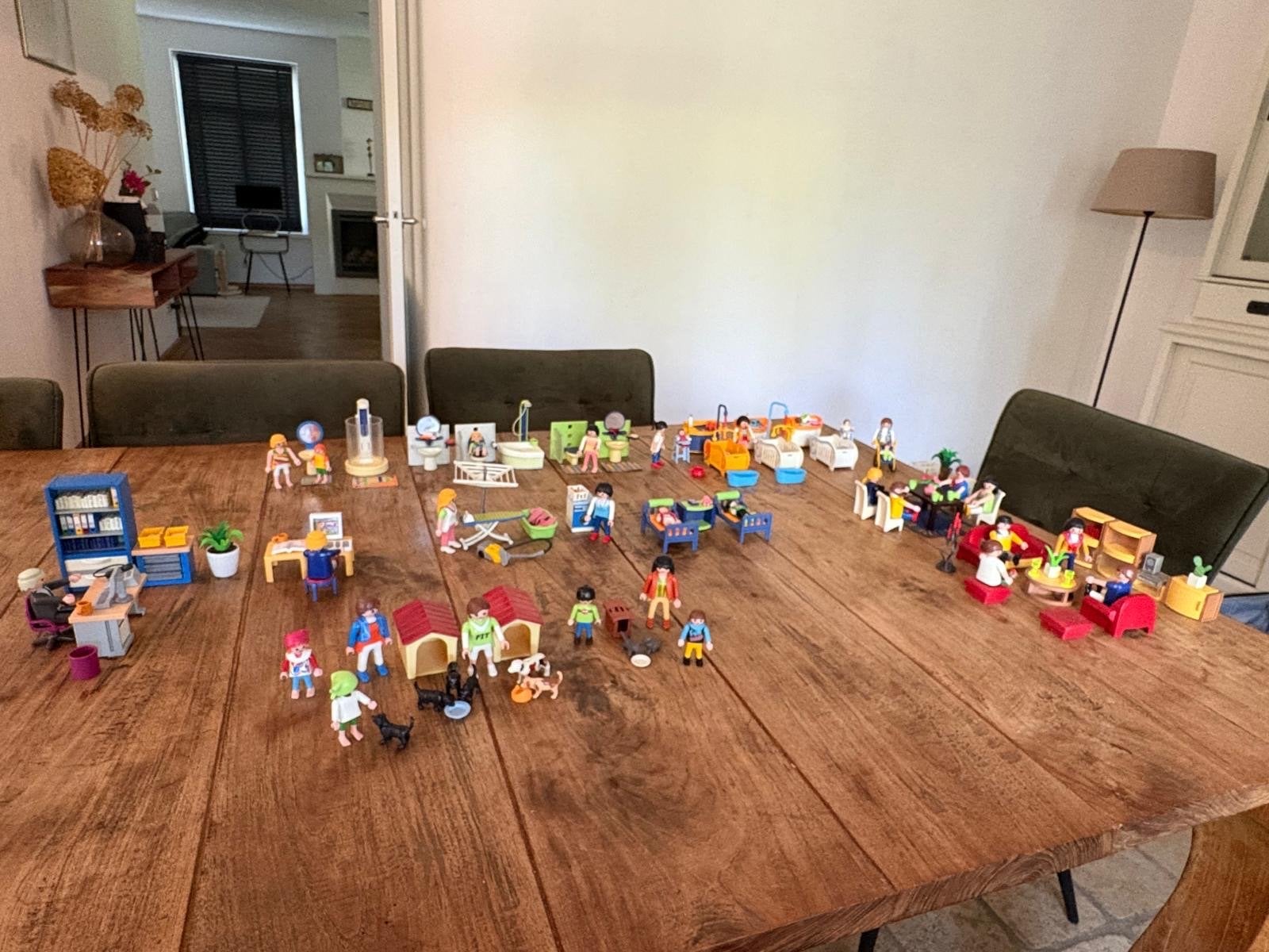 Playmobil set: meubels, gezin, babykamer, huisdieren, Ophalen of Verzenden, Gebruikt