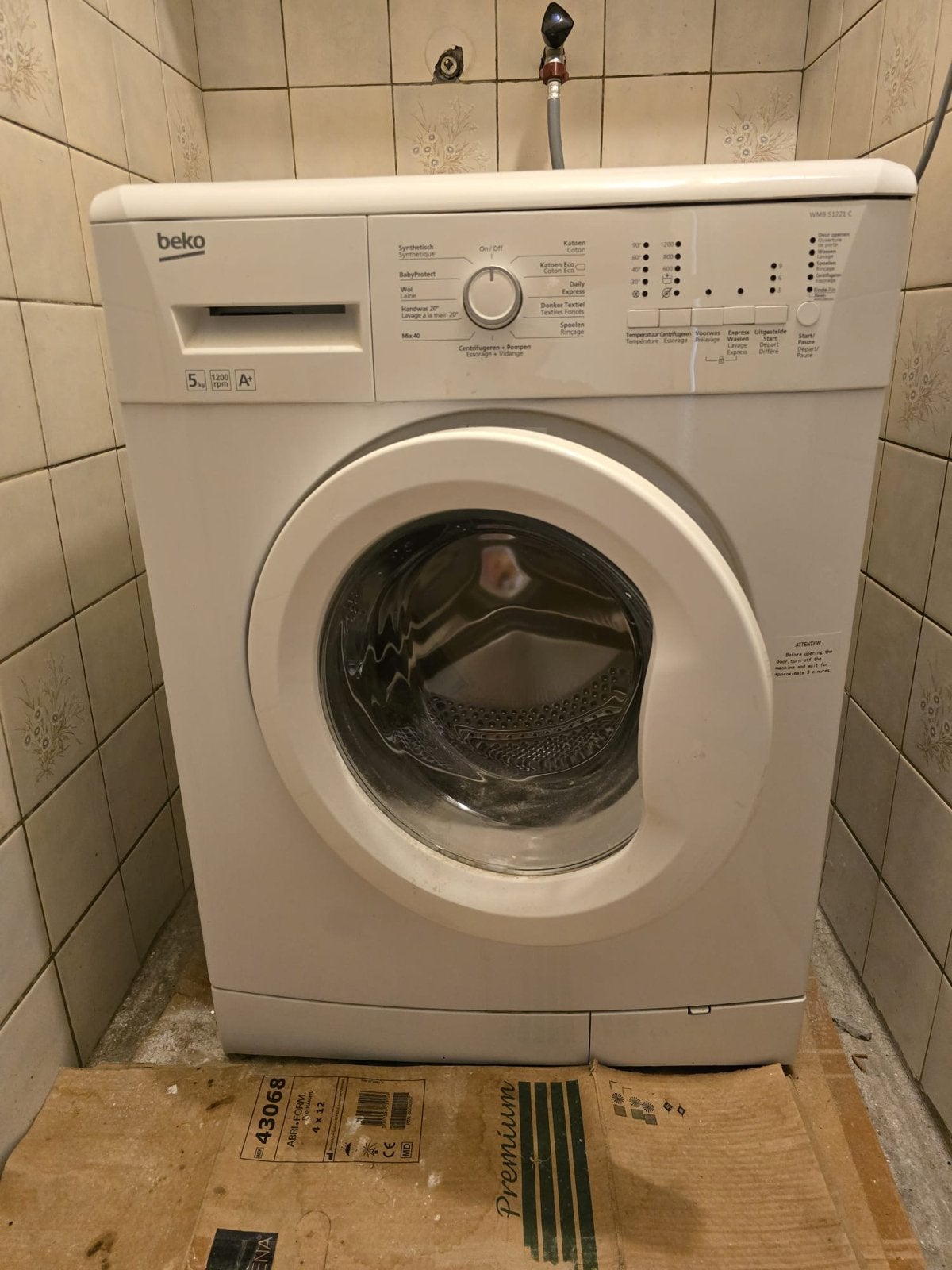 Beko Wasmachine 5 kg - Energieklasse A, Witgoed en Apparatuur, Wasmachines, Ophalen, 4 tot 6 kg, 85 tot 90 cm, Minder dan 1200 toeren