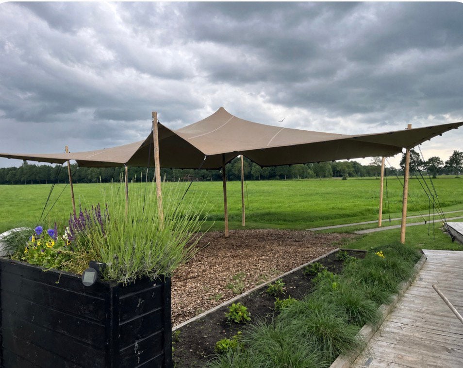 Stretchtent 7,5 X 10 M te huur