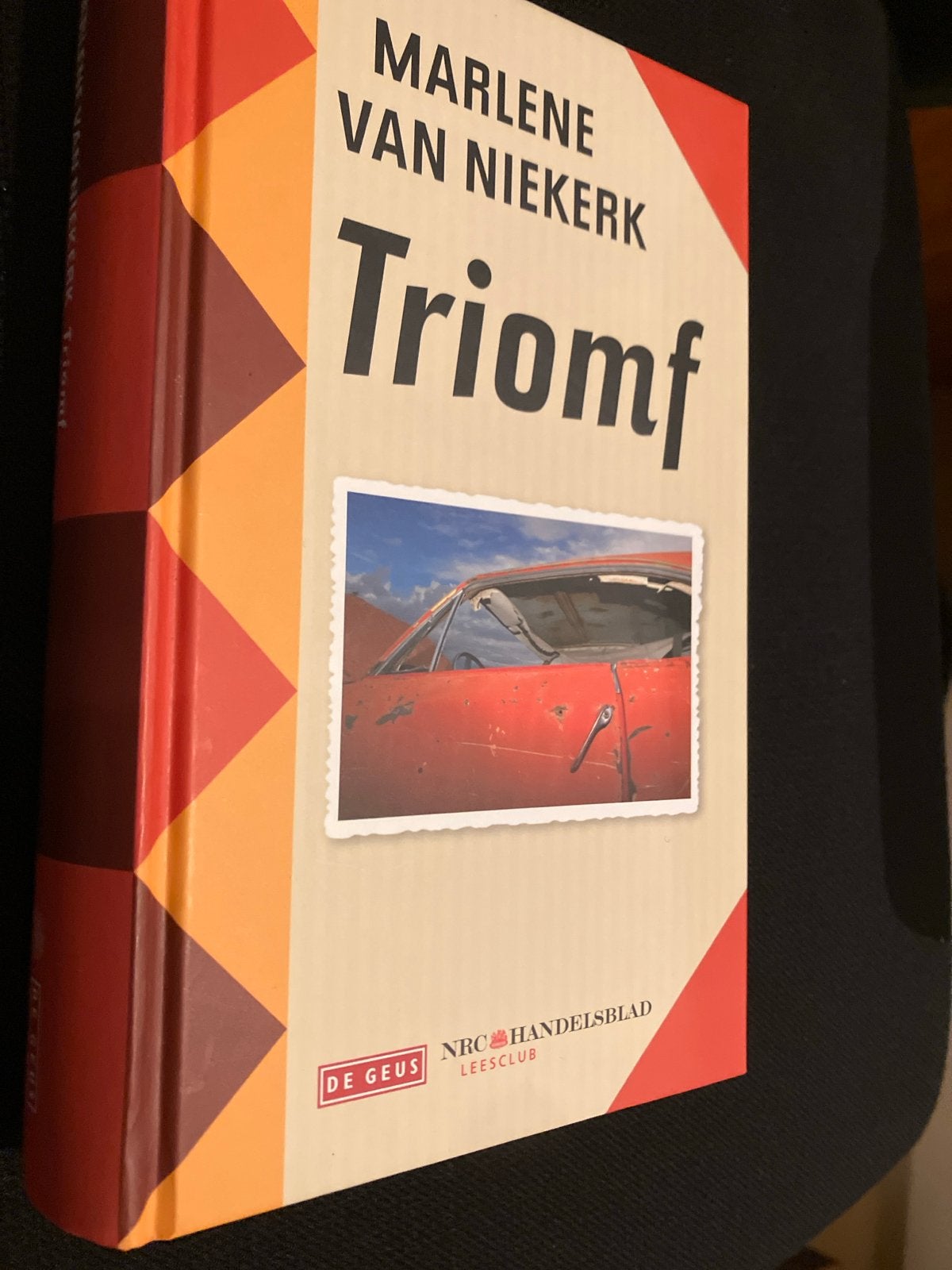 Marlene van Niekerk - Triomf (NRC Handelsblad Leesclub), Ophalen of Verzenden, Nieuw, Wereld overig