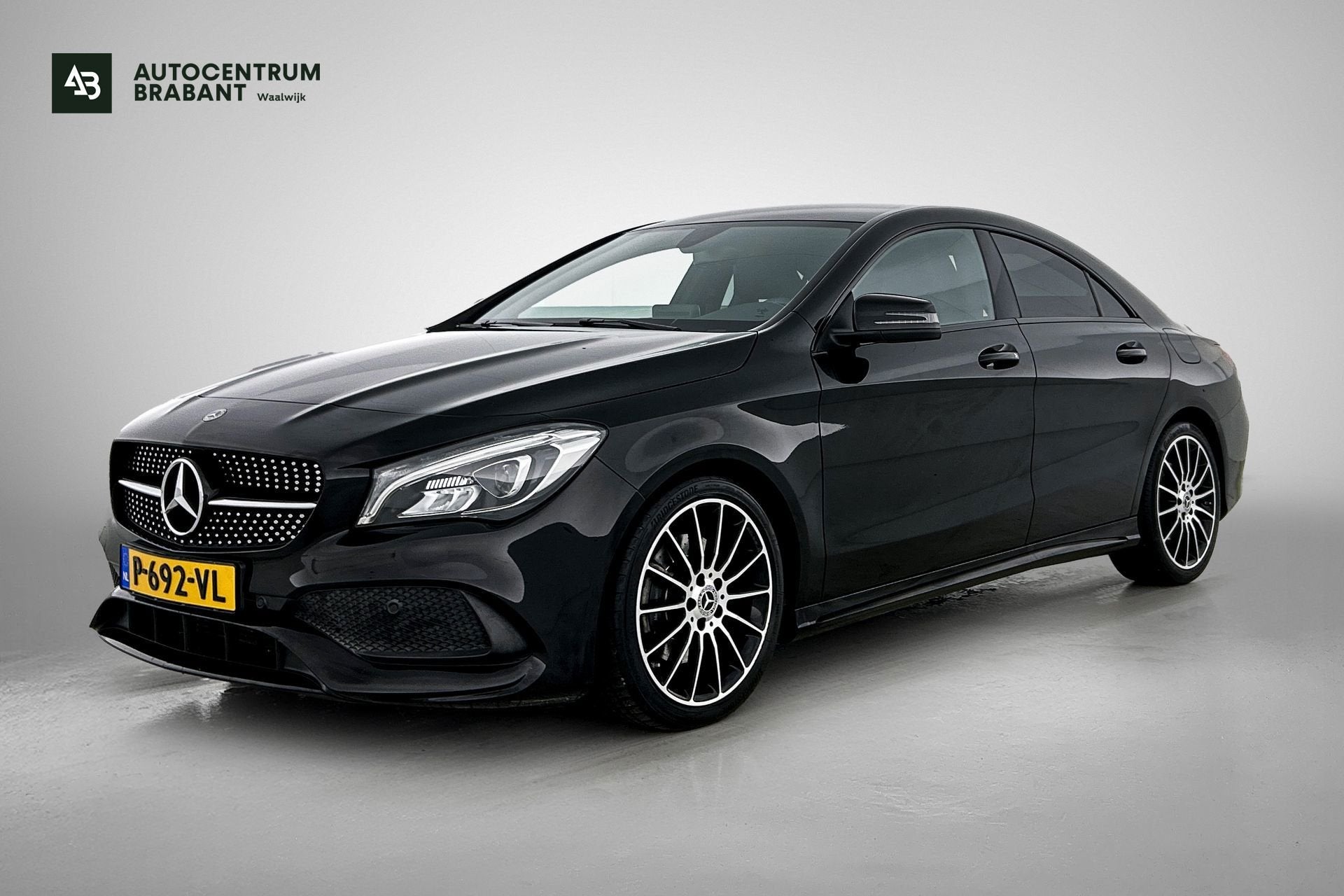 Mercedes-Benz CLA-klasse 220 Sport 4MATIC Prestige AMG AANBI, Auto's, Automaat, CLA, 15 km/l, Gebruikt