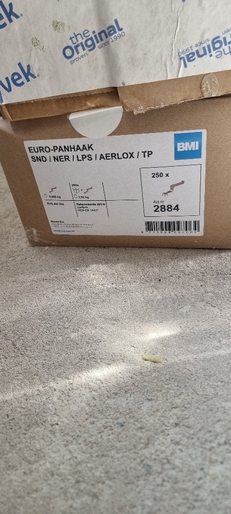 Monier euro panhaak, Steen of Klei, Zwart, Nieuw, Ophalen of Verzenden