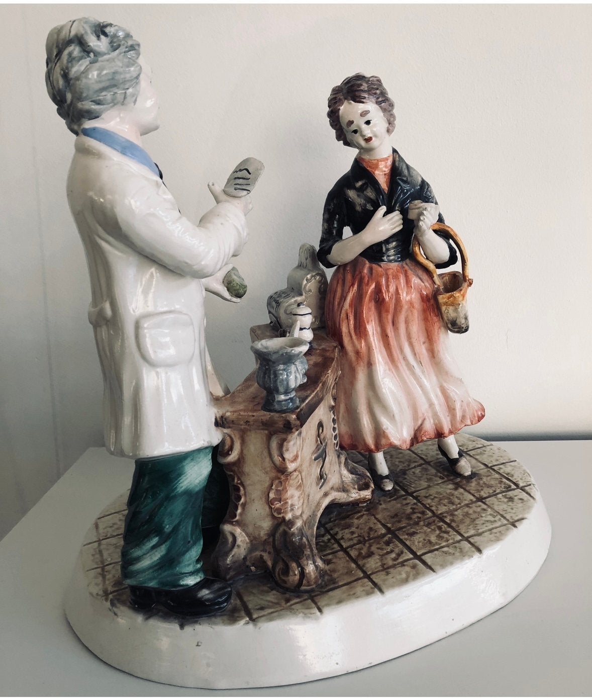 The Apothecary - Italiaans porseleinen beeld, Antiek en Kunst, Ophalen