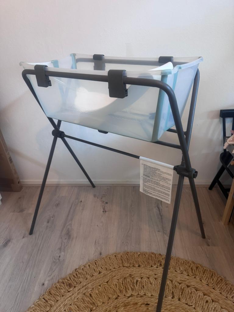 Stokke badje met standaard, Kinderen en Baby's, Badjes en Verzorging, Ophalen, Zo goed als nieuw, Badje, Standaard