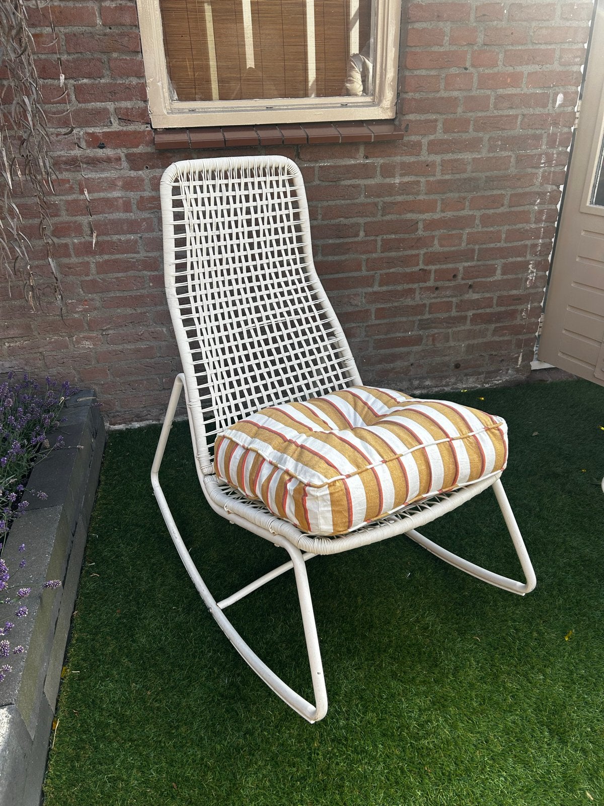 IKEA Gübbon Schommelstoel - Wit, voor binnen en buiten, Ophalen of Verzenden, Nieuw, Overige materialen