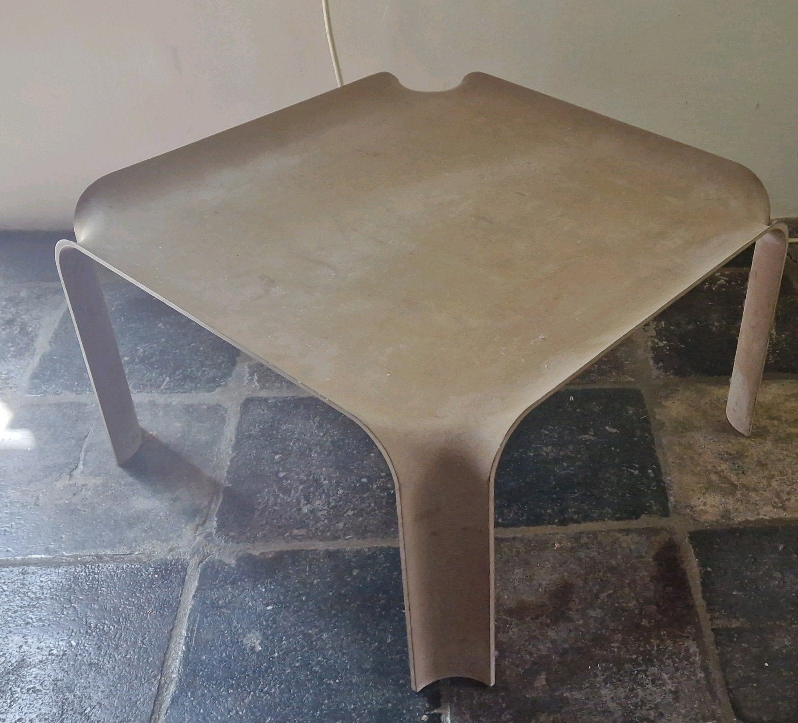 artifort model 877 cofee table vintage design, Antiek en Kunst, Kunst | Designobjecten, Ophalen of Verzenden