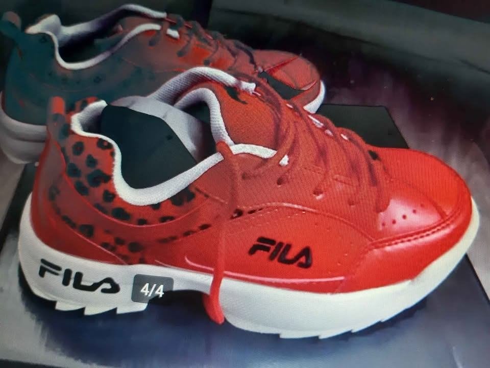 dames sneakers nieuw maat 39, Nieuw, Ophalen of Verzenden, Sneakers of Gympen, Rood