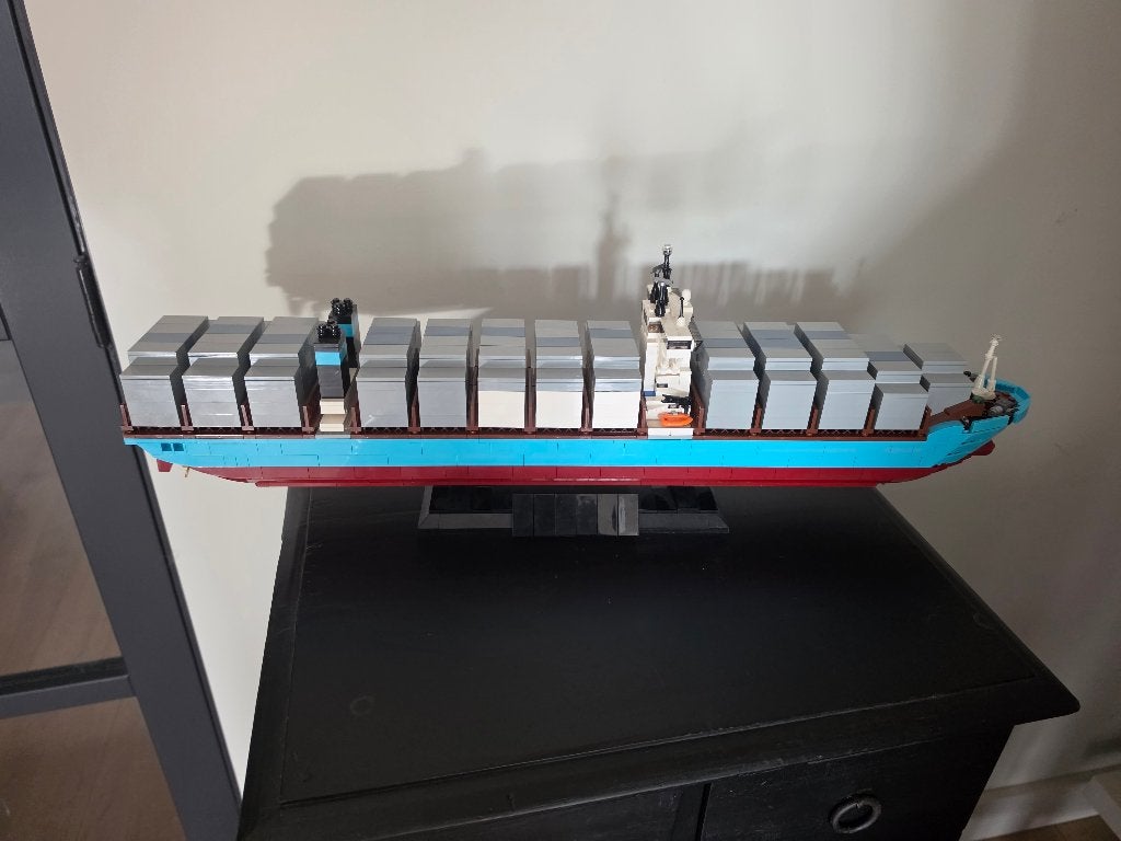 Lego 10241 Maersk Line Triple-E – Compleet en ZGAN, Kinderen en Baby's, Lego, Ophalen of Verzenden, Zo goed als nieuw, Inclusief instructies